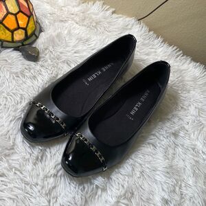 ANNE KLEIN Mariza Wedge Pump Sz 8 Black Patent